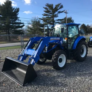 New Holland Powerstar 75 Cab Tractor w/Loader