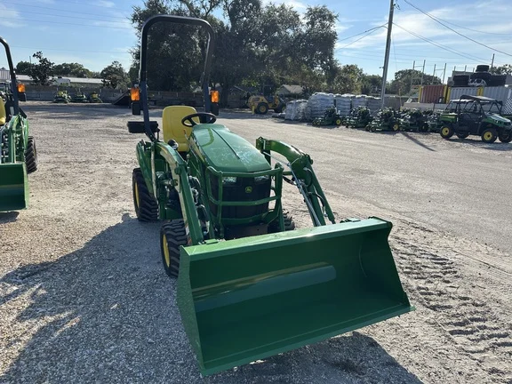 2025 John Deere 1023E - Image 5